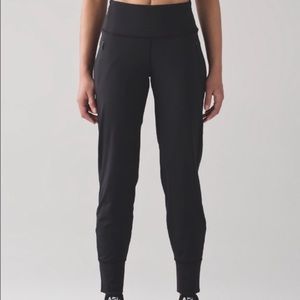 Lululemon Fresh Tracks Jogger Ankle Zip 
